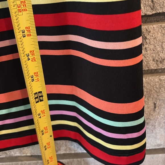 Versona Red and Black Sheath Midi Dress - Picture 6 of 9